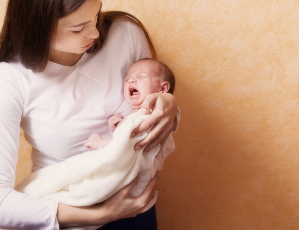 &Mu;&iota;&alpha; &pi;&alpha;&iota;&delta;ί&alpha;&tau;&rho;&omicron;&sigmaf; &epsilon;&xi;&eta;&gamma;&epsilon;ί &pi;ό&tau;&epsilon; &kappa;&alpha;&iota; &gamma;&iota;&alpha;&tau;ί &mu;&iota;&alpha; &nu;έ&alpha; &mu;&alpha;&mu;ά &delta;&epsilon;&nu; &pi;&rho;έ&pi;&epsilon;&iota; &nu;&alpha; &pi;&alpha;&nu;&iota;&kappa;&omicron;&beta;ά&lambda;&lambda;&epsilon;&tau;&alpha;&iota;