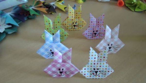 &Phi;&tau;&iota;ά&xi;&tau;&epsilon; &pi;&alpha;&sigma;&chi;&alpha;&lambda;&iota;&nu;ά &lambda;&alpha;&gamma;&omicron;&upsilon;&delta;ά&kappa;&iota;&alpha; origami