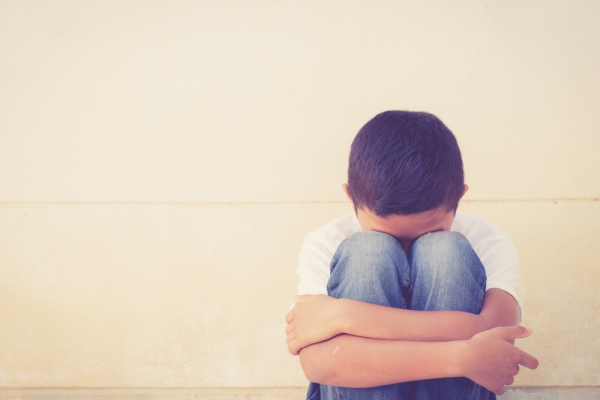 Bullying - &Epsilon;&nu;&delta;&omicron;&sigma;&chi;&omicron;&lambda;&iota;&kappa;ή &beta;ί&alpha; - &Epsilon;&kappa;&phi;&omicron;&beta;&iota;&sigma;&mu;ό&sigmaf;: &Eta; &Epsilon;&lambda;&lambda;&eta;&nu;&iota;&kappa;ή &Alpha;&sigma;&tau;&upsilon;&nu;&omicron;&mu;ί&alpha; &epsilon;&nu;&eta;&mu;&epsilon;&rho;ώ&nu;&epsilon;&iota;
